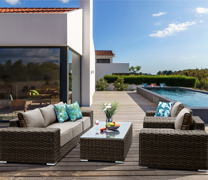 Комплект мебели из ротанга OUTDOOR Мадейра (3-местный диван, 2 кресла, стол), широкое плетение. Цвет Коричневый